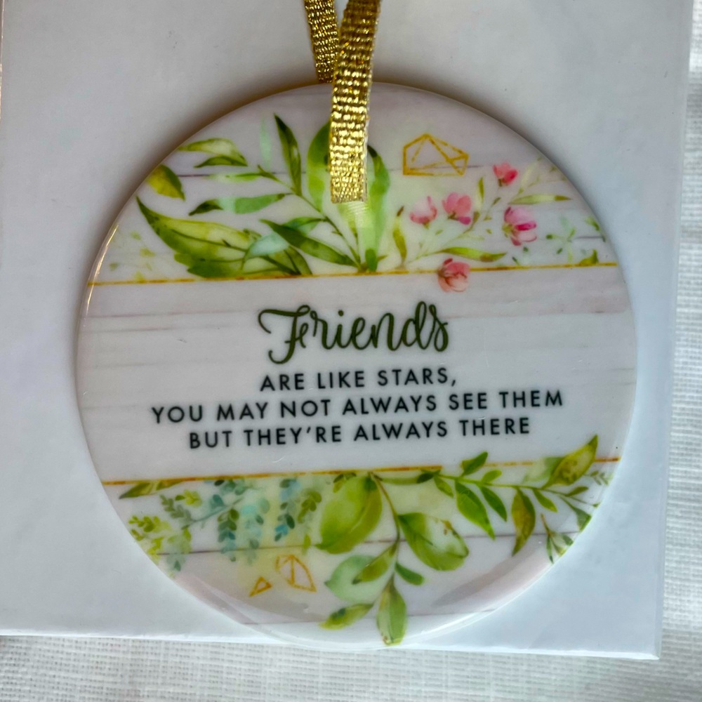 3 Beautiful Ceramic Ornament | Friends